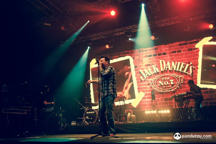 Smash Mouth @ Jack Daniel's Party-4
